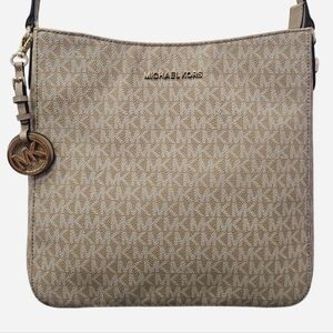 Michael Kors Large Jet Set Travel Messenger Bag with MK Charm